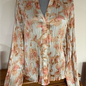 VINCE Women’s Floral Pleated button down Blouse size XL retail $295